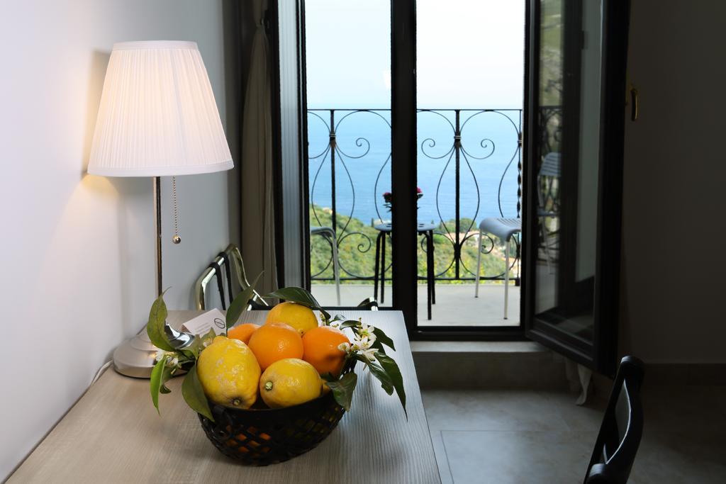 Villa Astoria Taormina Esterno foto
