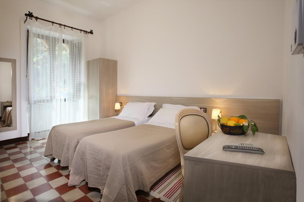 Villa Astoria Taormina Esterno foto