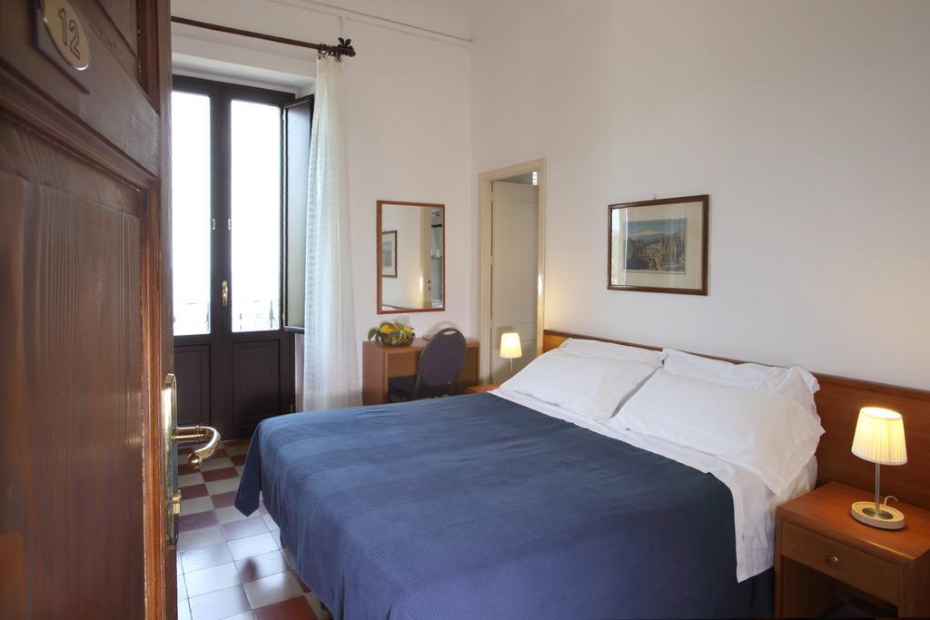 Villa Astoria Taormina Esterno foto